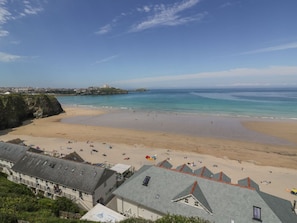 Beach nearby - 5 Ocean Heights, Newquay (Newquay)