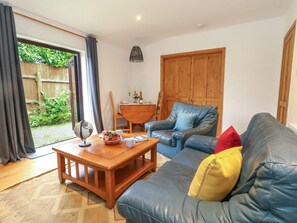 Living area - Coldharbour Farm Bungalow Annexe, Wareham (Wareham)