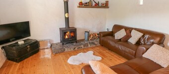 Pen Y Mynydd Farm Conversion, Dinas Cross