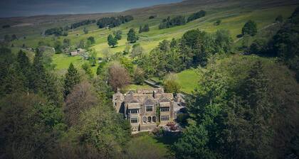 Oughtershaw Hall, Hawes