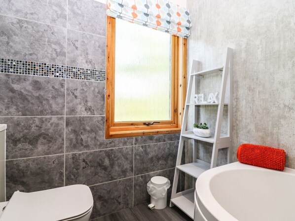 Shower - Birchbank, Grantown-On-Spey (Grantown-on-Spey)