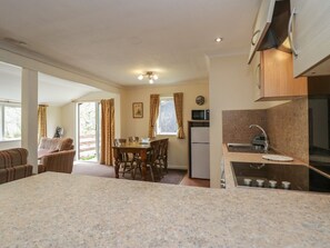 Private kitchen - Beech Timber Lodge, in Keswick (Keswick)