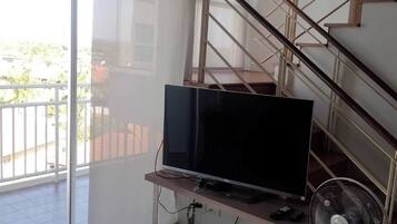 Room, 1 Bedroom, Accessible | Interior