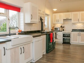 Dishwasher, highchair - Tidewood, Welcombe, Devon (Bideford)