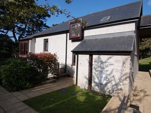 Exterior - Pine Cottage, Falmouth (Falmouth)