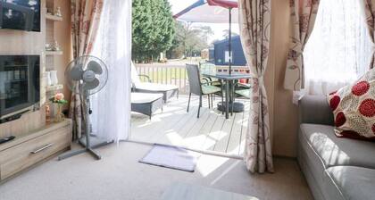 14 Foxburrow Hang, Fritton