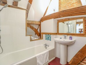 Shower - Apartment 4 Chameleon House TV (Harleston)