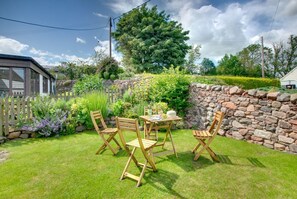 Outdoor dining - Braeside within High Humbleton (Wooler)