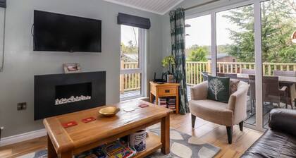 CLAIFE VIEW LODGE Retreat