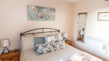 5 bedrooms, WiFi