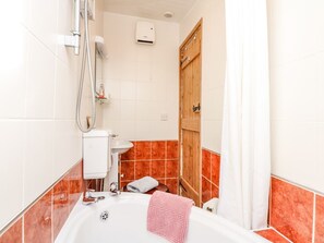 Shower - Holly Cottage, Swaffham (Swaffham)