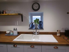 Private kitchen - Trenwith Bridge Cottage, St Ives (St. Ives)