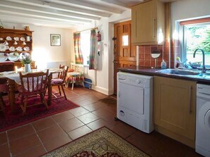 Dining - Milk Wood Cottage, Laugharne (Carmarthen)