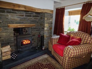 Interior - Milk Wood Cottage, Laugharne (Carmarthen)