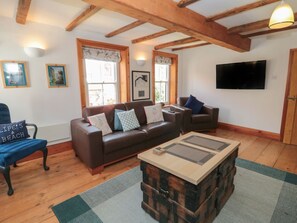 Living area - Bramble Corner Cottage. 3beds. (Saltburn-by-the-Sea)