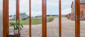 Stapleton Farm Bungalow, Alderholt