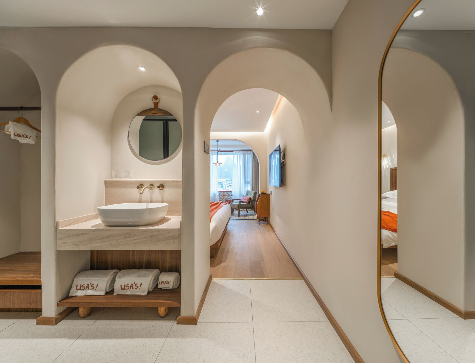 Deluxe Double Room, City View