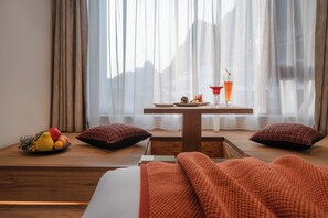 Comfort Twin Room, City View - Yangshuo Lisa's Hotel (Guilin)