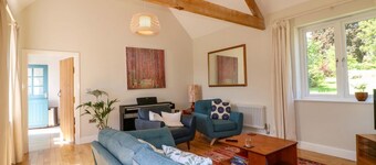 Petal Cottage, Tuxford