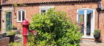 Petal Cottage, Tuxford