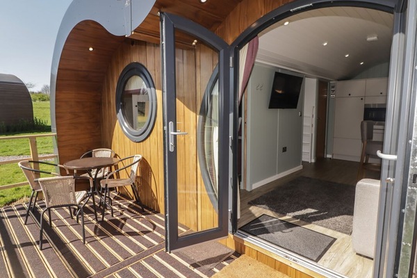 The Hazel Pod