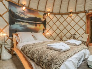 Room - Island Yurt, Beckford (Tewkesbury)