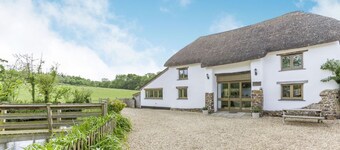 Groves Fishleigh, Hatherleigh