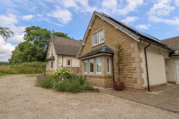 Low Orchard House