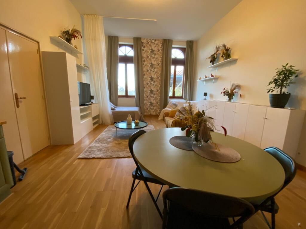 Family Studio, Park View | Dining