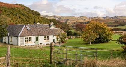 Mullach: A Serene Retreat in Ardfern
