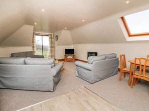 Living area - Wallace, Kinloch Rannoch (Pitlochry)