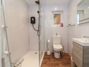 Bathroom - Fern, Bydown near Barnstaple. (Barnstaple)