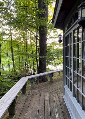 Terrace/patio - Secluded Lakeside Gazebo on Private Lake Surrounded by Nature, Ontario (Hastings)