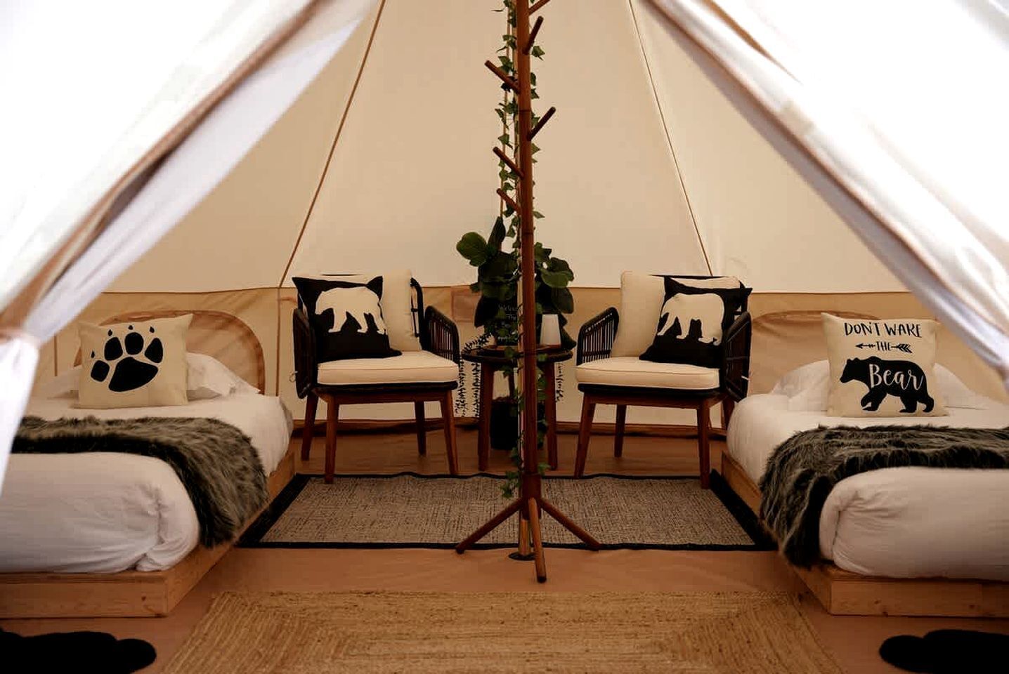 1 habitación y ropa de cama 
