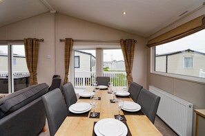 Dining - Lodge BR56 at Pevensey Bay, Pevensey Bay (Pevensey Bay)