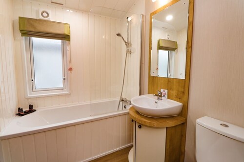 Lodge BR56 at Pevensey Bay, Pevensey Bay