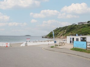 Beach - Shells Cottage, Looe (Looe)