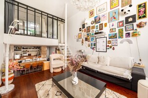 Living area - Loue loft parisien très calme dans un quartier animé. 75011 (Paris)