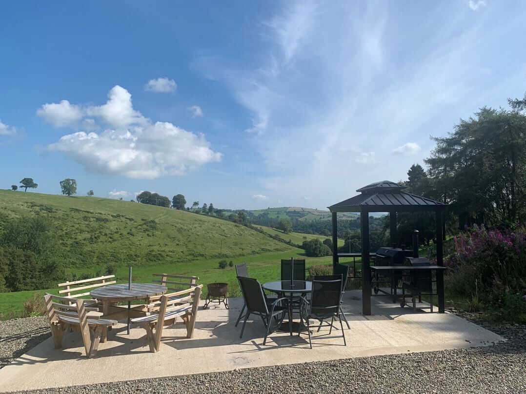 屋外ダイニングエリア