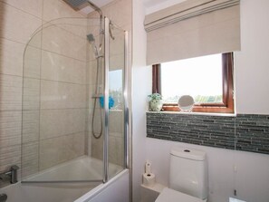 Shower - 63 Severn Street, Bridgnorth (Bridgnorth)