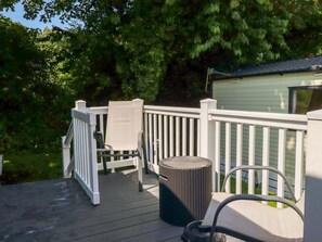 Terrace/patio - Meadow 46 at Trevella Park, Crantock (Newquay)
