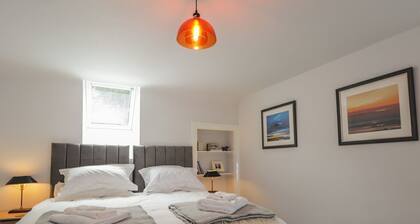 Charming Srondubh Retreat in Poolewe