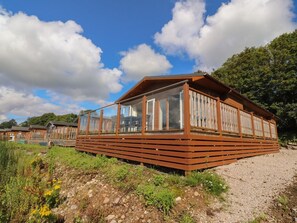 Exterior - Mereside, Carnforth, Lancashire (Carnforth)