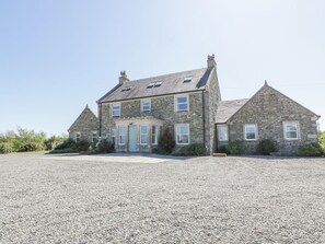 Exterior - MARL HOUSE, stunning views, Whithorn (Newton Stewart)