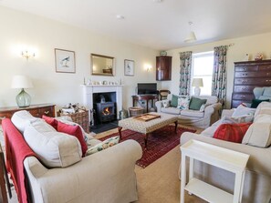 Living area - MARL HOUSE, stunning views, Whithorn (Newton Stewart)