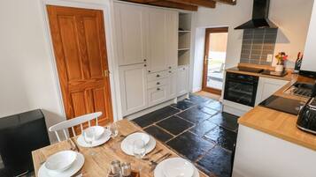 Dishwasher, highchair