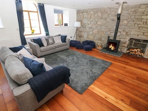 Fireplace - Dalton Cottage is in Llansaint (Kidwelly)