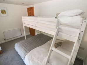 Room - Dalton Cottage is in Llansaint (Kidwelly)