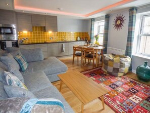 Living area - Picadore, Scarborough (Scarborough)