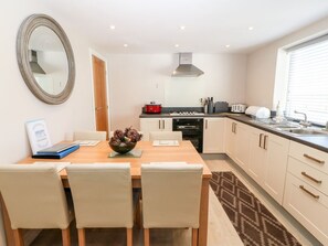 Private kitchen - Sea Scape, Dinas Dinlle (Caernarfon)